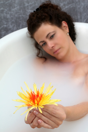 Frau in der Badewanne