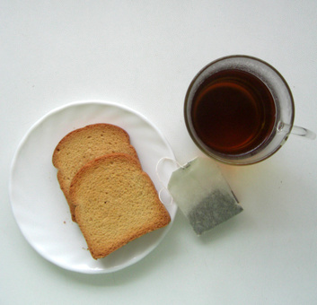 Zwieback und Tee 
